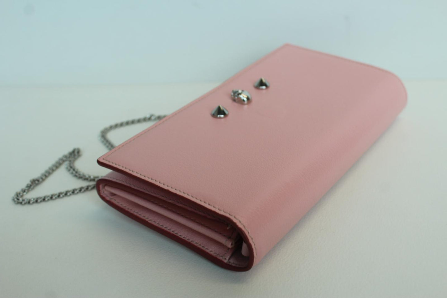 ALEXANDER MCQUEEN Ladies Pink Leather Skull Studded Chain Wallet Bag NEW
