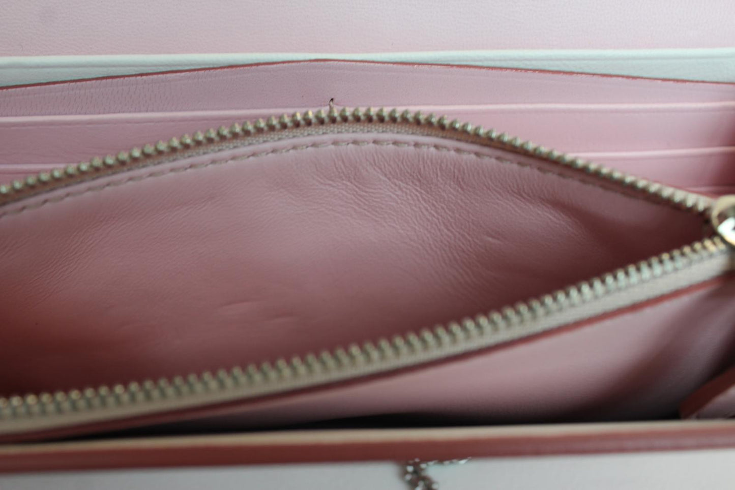 ALEXANDER MCQUEEN Ladies Pink Leather Skull Studded Chain Wallet Bag NEW