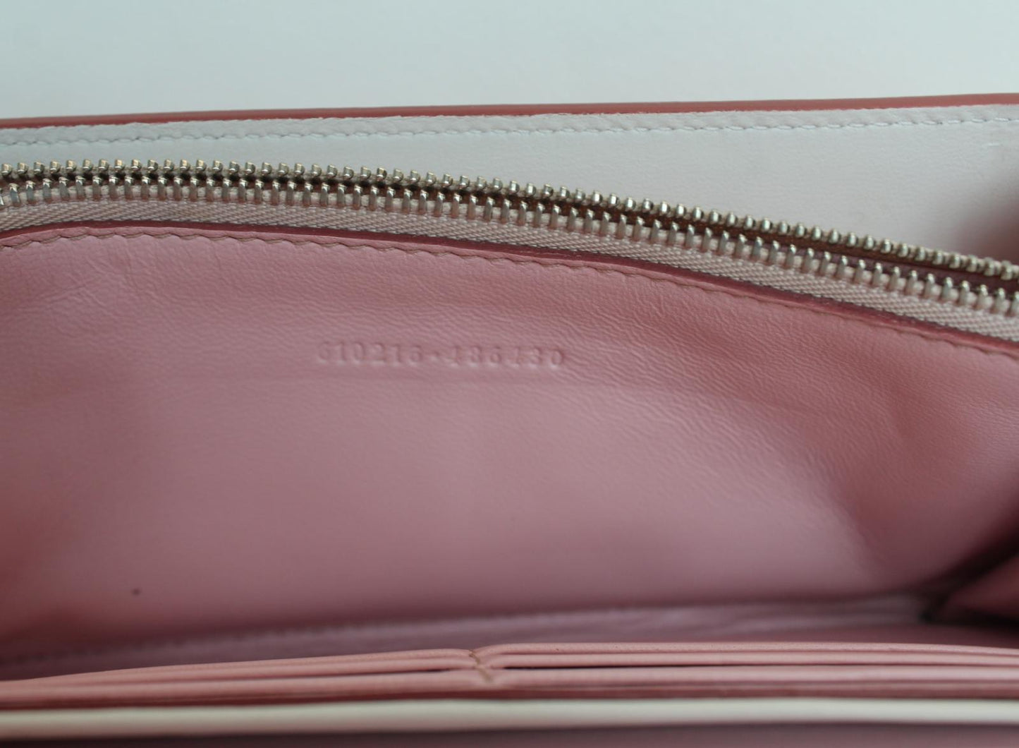 ALEXANDER MCQUEEN Ladies Pink Leather Skull Studded Chain Wallet Bag NEW