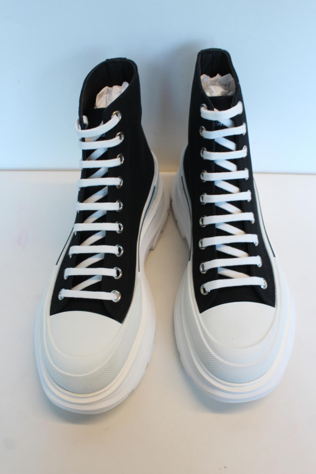 ALEXANDER MCQUEEN Men's Black White Tread Slick Canvas Boots EU42 UK8 NEW