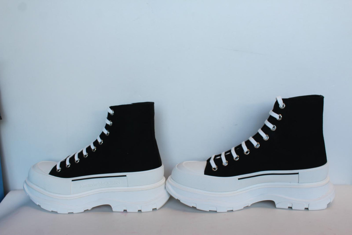 ALEXANDER MCQUEEN Men's Black White Tread Slick Canvas Boots EU44 UK10 NEW