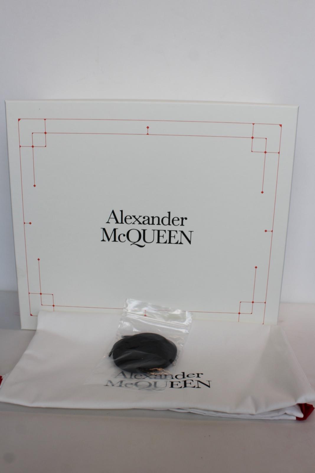 ALEXANDER MCQUEEN Men's Black Tread Slick Leather Rubber Boots EU43 UK9 NEW