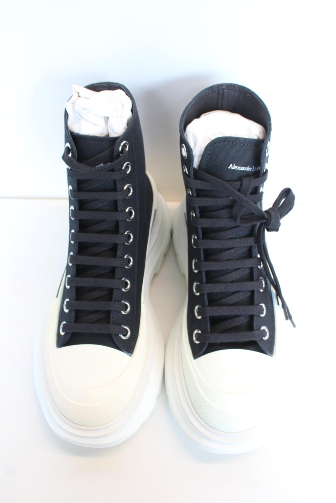 ALEXANDER MCQUEEN Ladies Black White Tread Slick Canvas Boots EU37 UK4 NEW