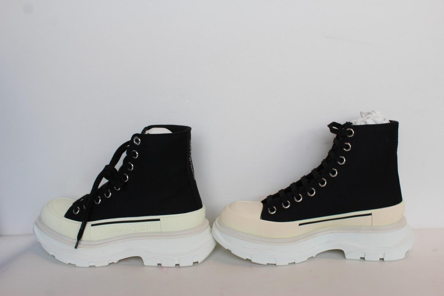 ALEXANDER MCQUEEN Ladies Black White Tread Slick Canvas Boots EU37 UK4 NEW