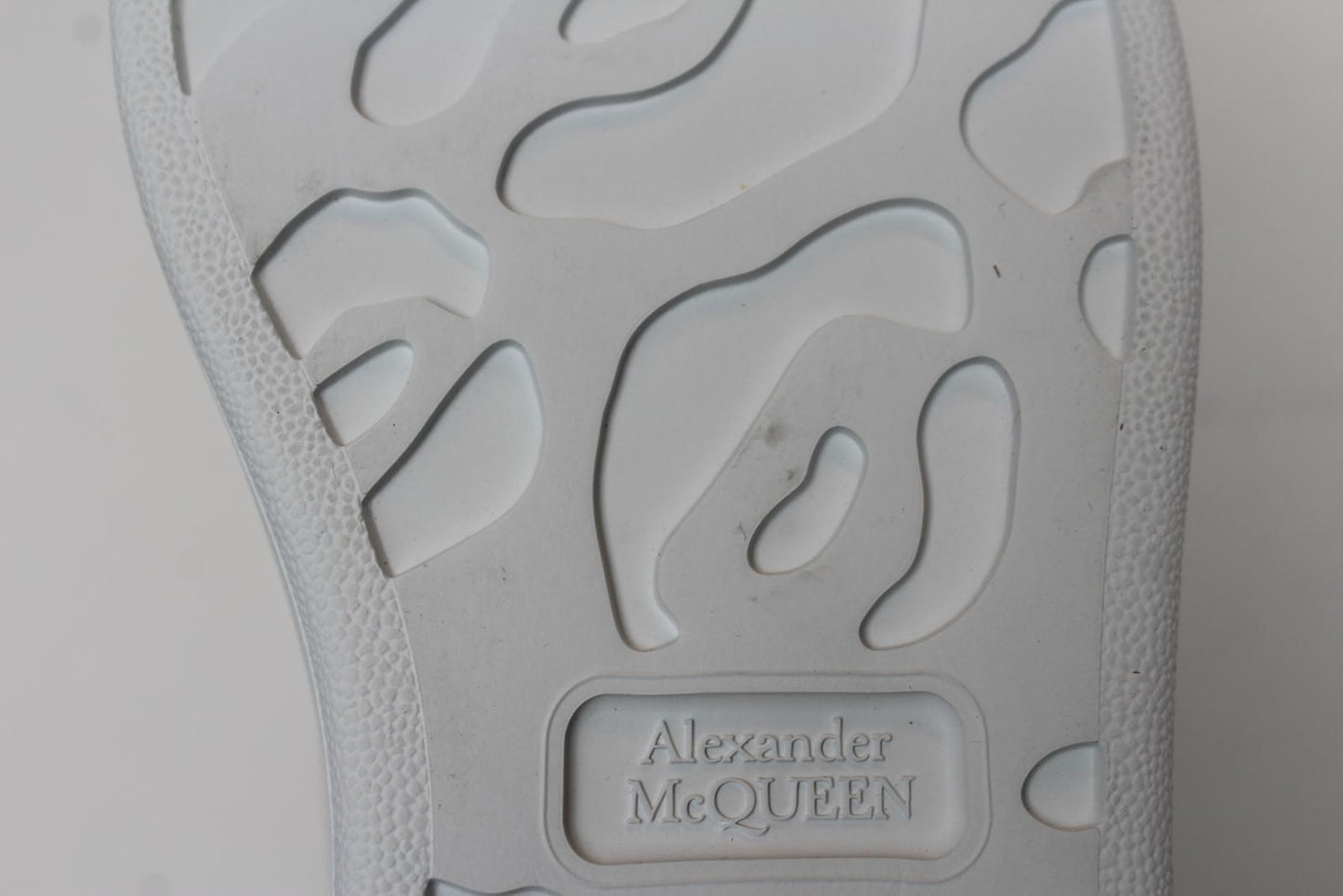ALEXANDER MCQUEEN Men's White/Lead Crocodile Oversized Leather Trainers UK8 NEW