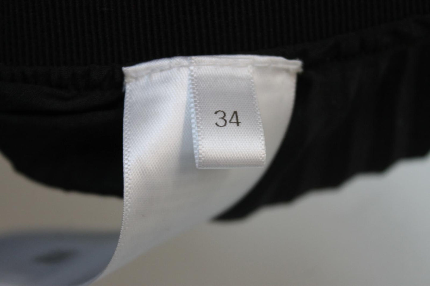 GIVENCHY Ladies Black Pleated Long Hi-Low Skirt EU34 UK6 BNWT
