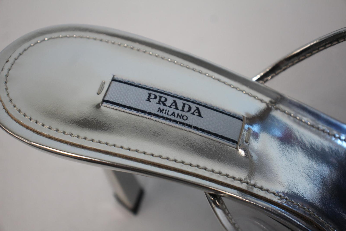 PRADA Ladies Silver Patent Leather Clear PVC Mule Sandals EU39.5 UK6.5 NEW