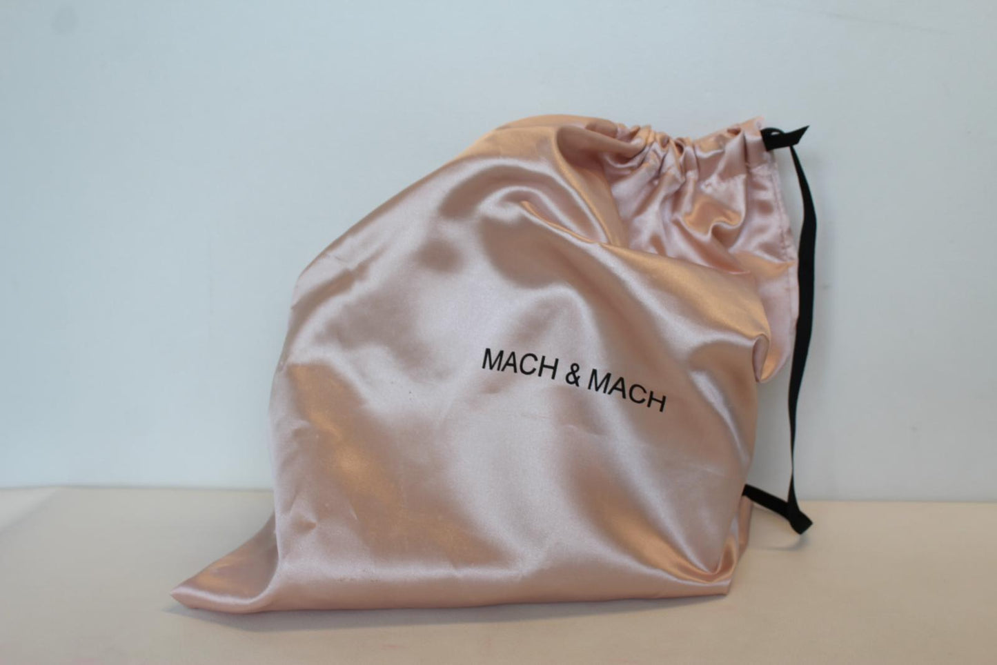 MACH & MACH Ladies Metallic Silver Bow Glitter Top Handles Zip Mini Bag NEW
