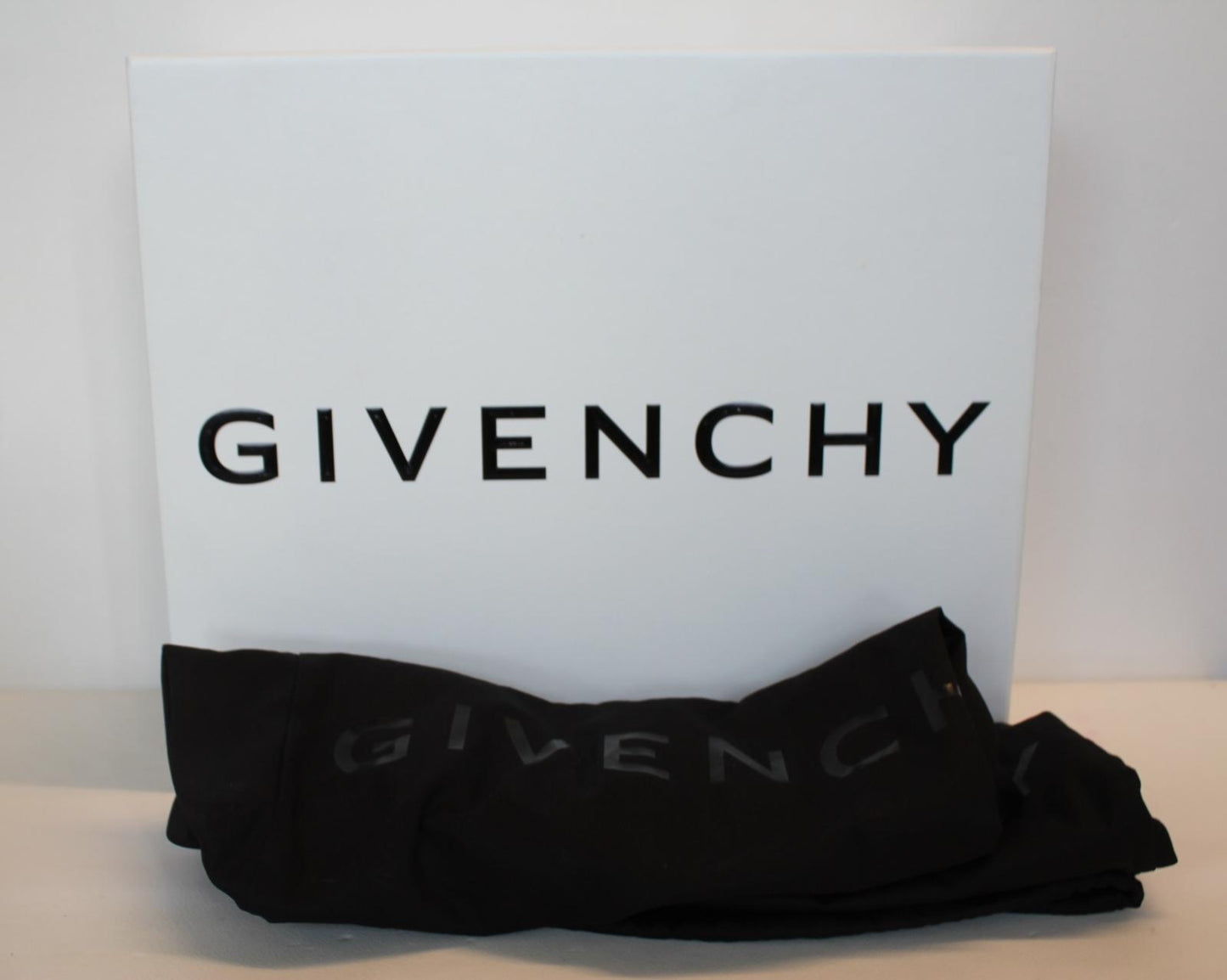 GIVENCHY Men's Black Leather Side Zip Padlock Ankle Boots EU44 UK10 NEW