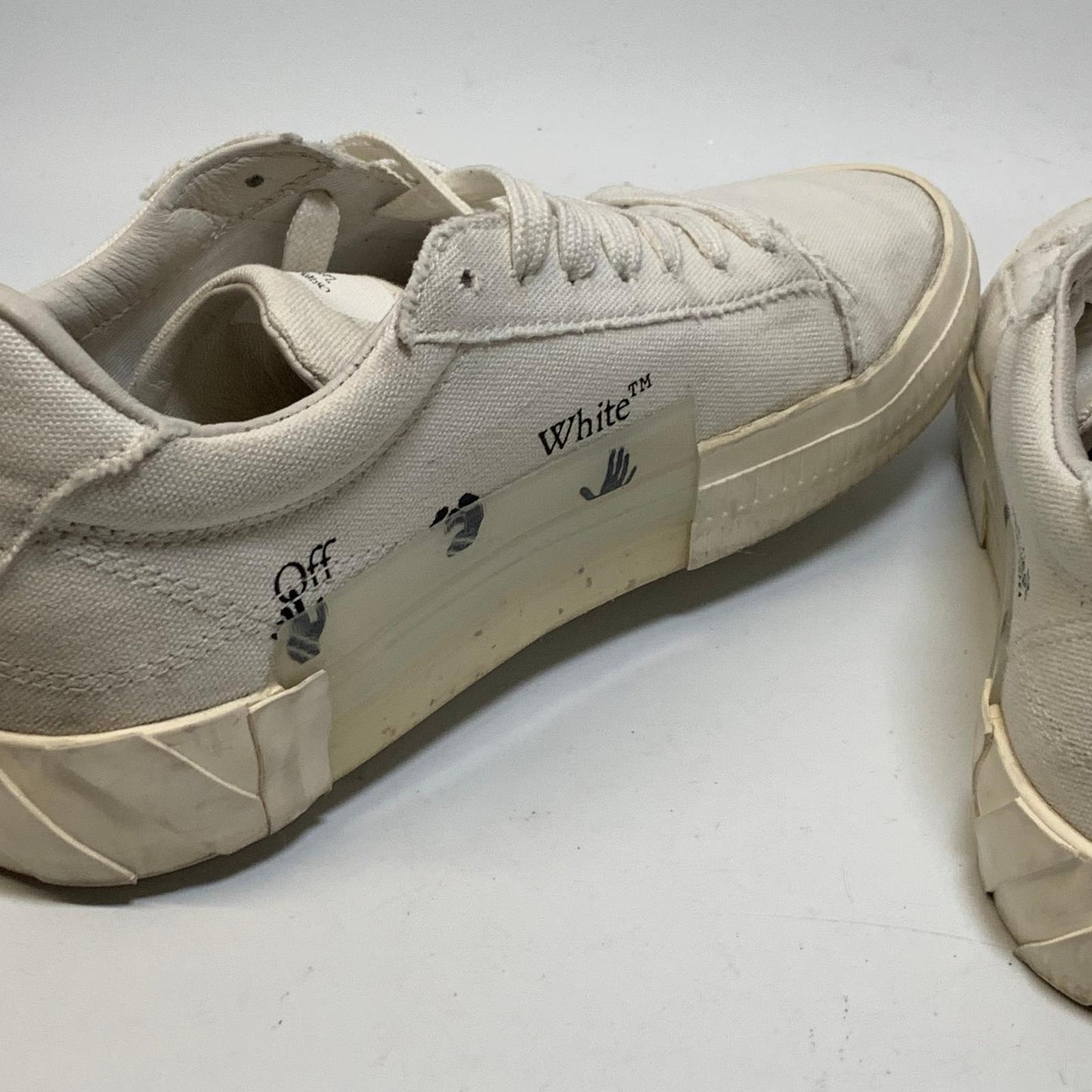 OFF-WHITE Ladies Sneaker Trainer White Vulcanized Canvas Upper Shoe UK6 NEW