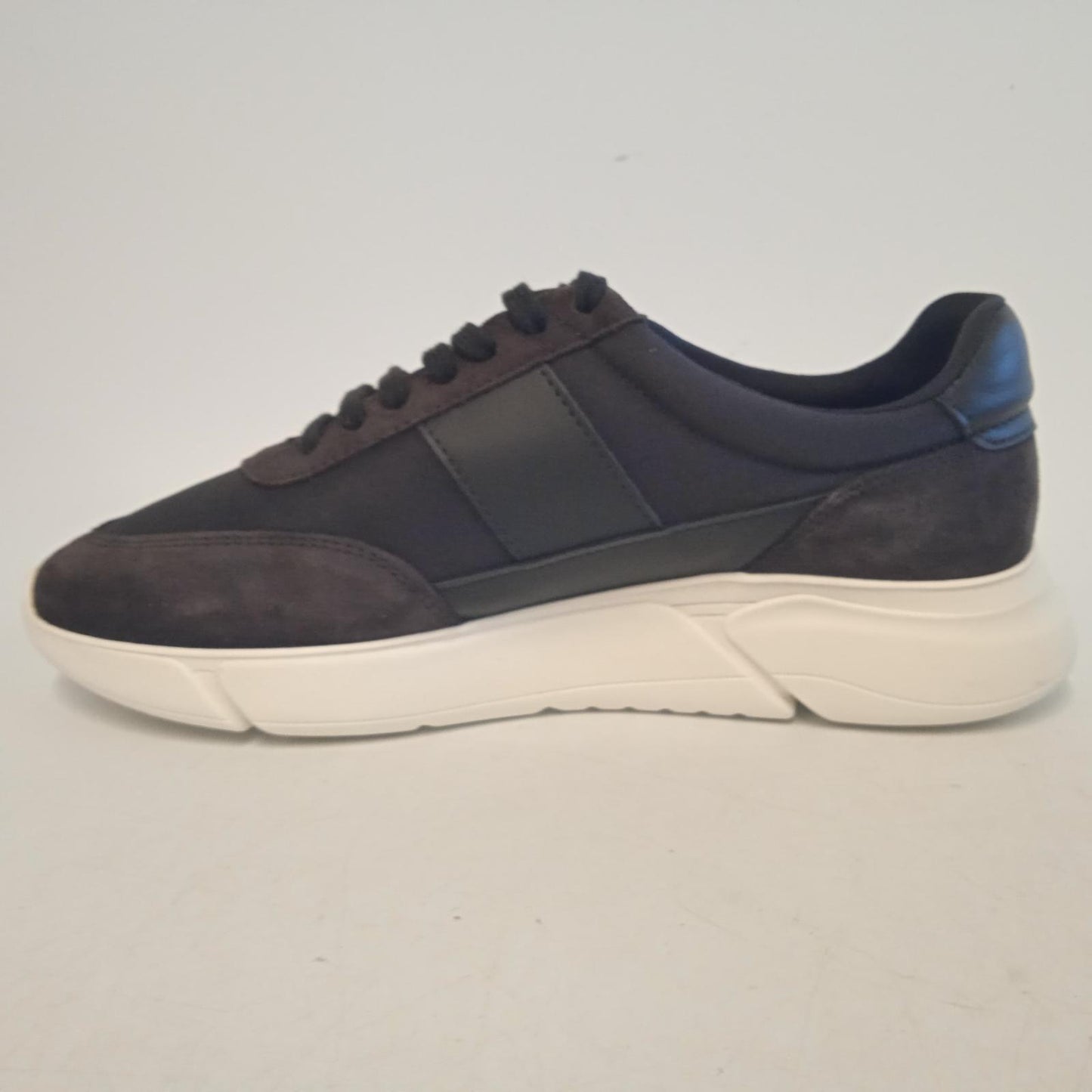 ALEX ARIGATO Men's Black Suede Textile Genesis Vintage Runner Sneakers UK11 NEW