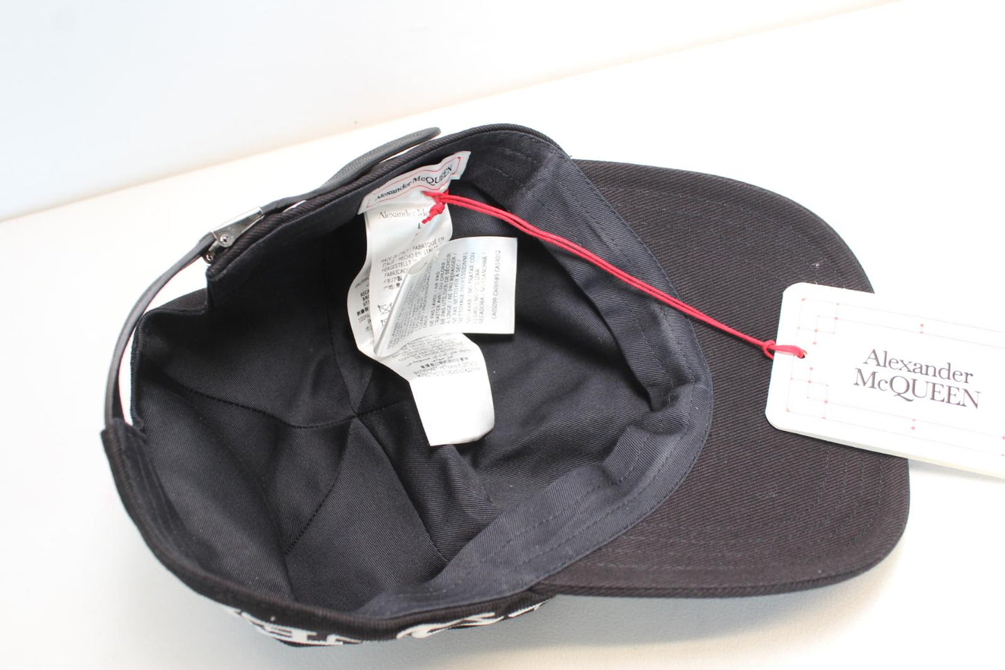 ALEXANDER MCQUEEN Men's Black White Embroidered Logo Oversized Cotton Hat L NEW