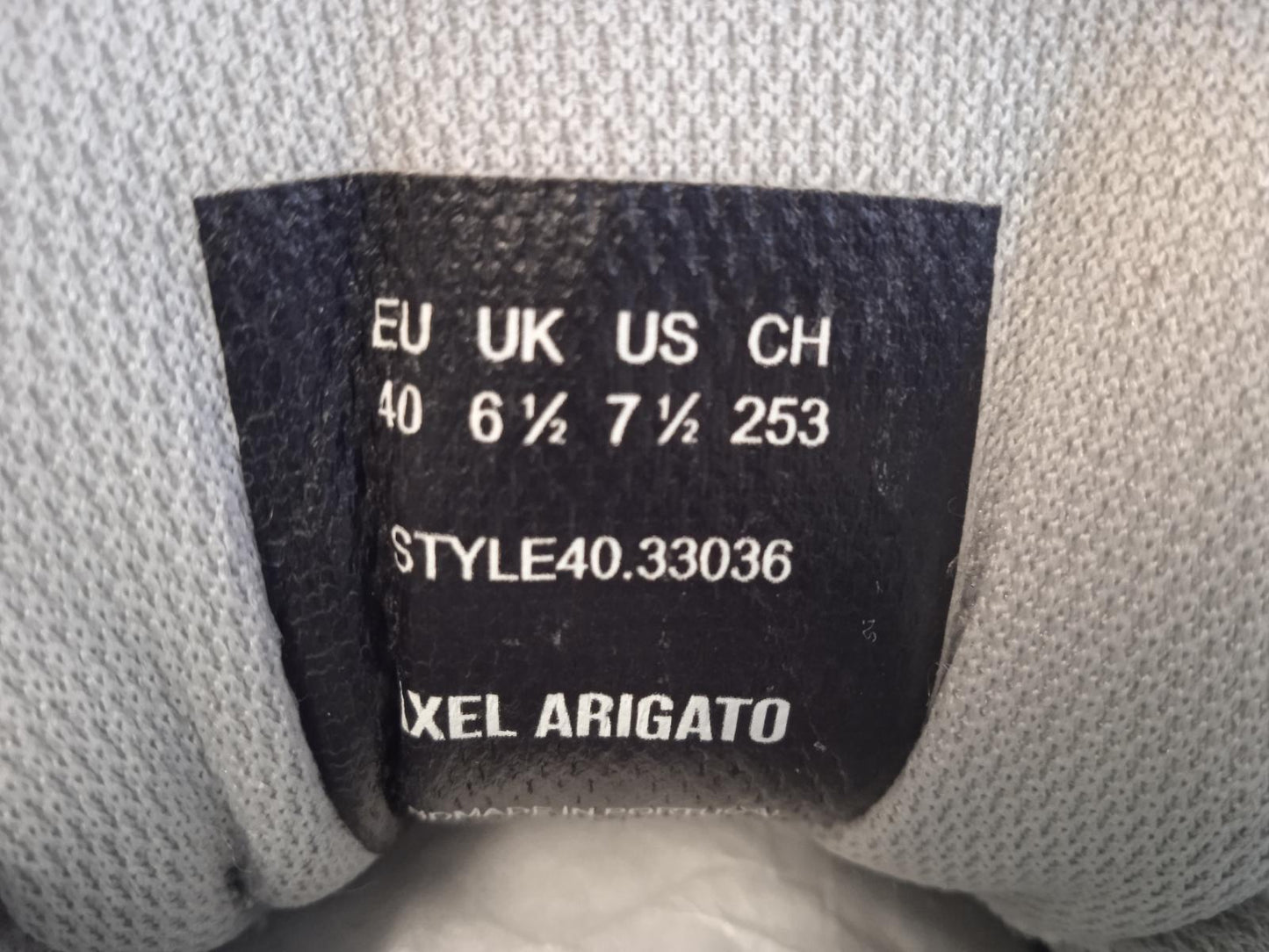 AXEL ARIGATO Men's White & Silver Marathon Runner Trainers UK6.5 RRP270 NEW