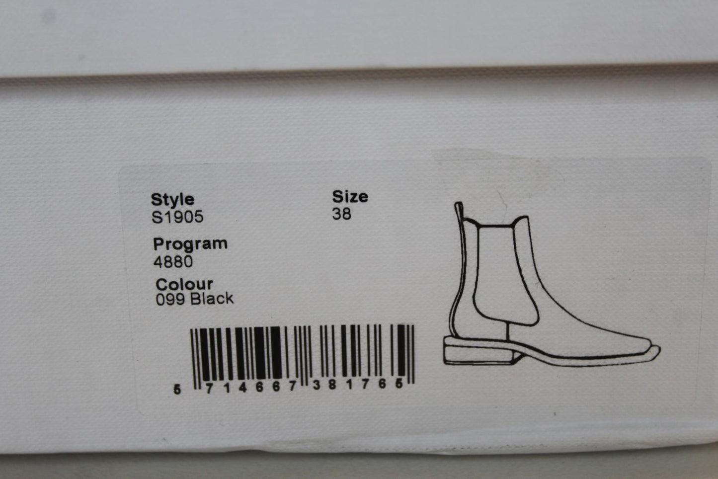 GANNI Chelsea Boots S1905 Black Leather Square Toe Womens EU38 UK5 NEW RRP355