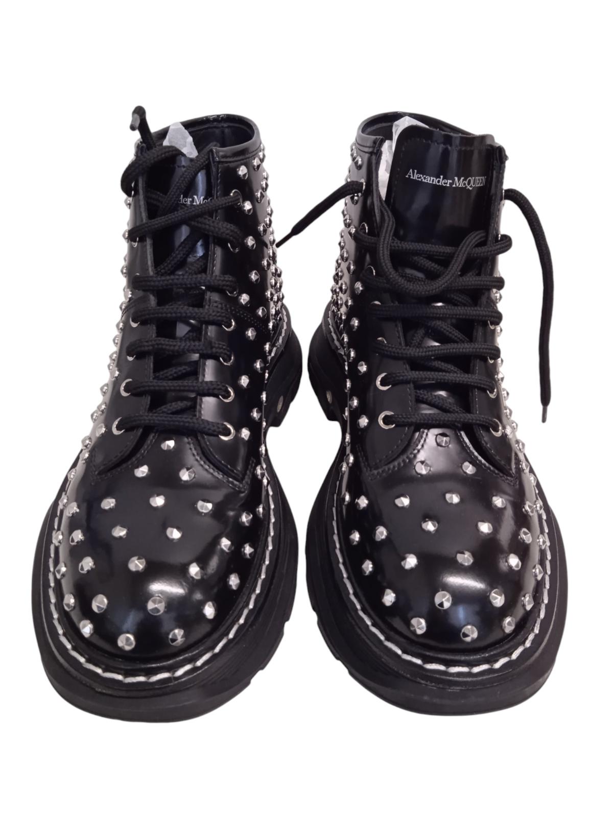 ALEXANDER MCQUEEN Tread Spike Boots Leather Studded Black EU39 UK6 NEW RRP820