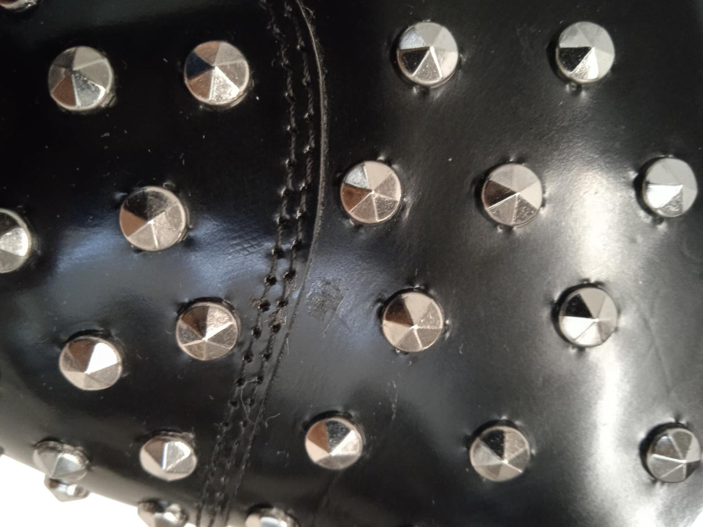 ALEXANDER MCQUEEN Tread Spike Boots Leather Studded Black EU39 UK6 NEW RRP820