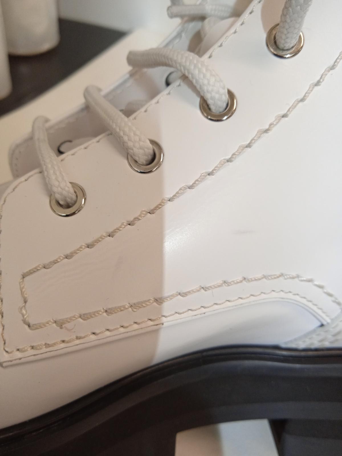 ALEXANDER MCQUEEN Wander Boots Leather Lace Up White EU37.5 UK4.5 NEW RRP590