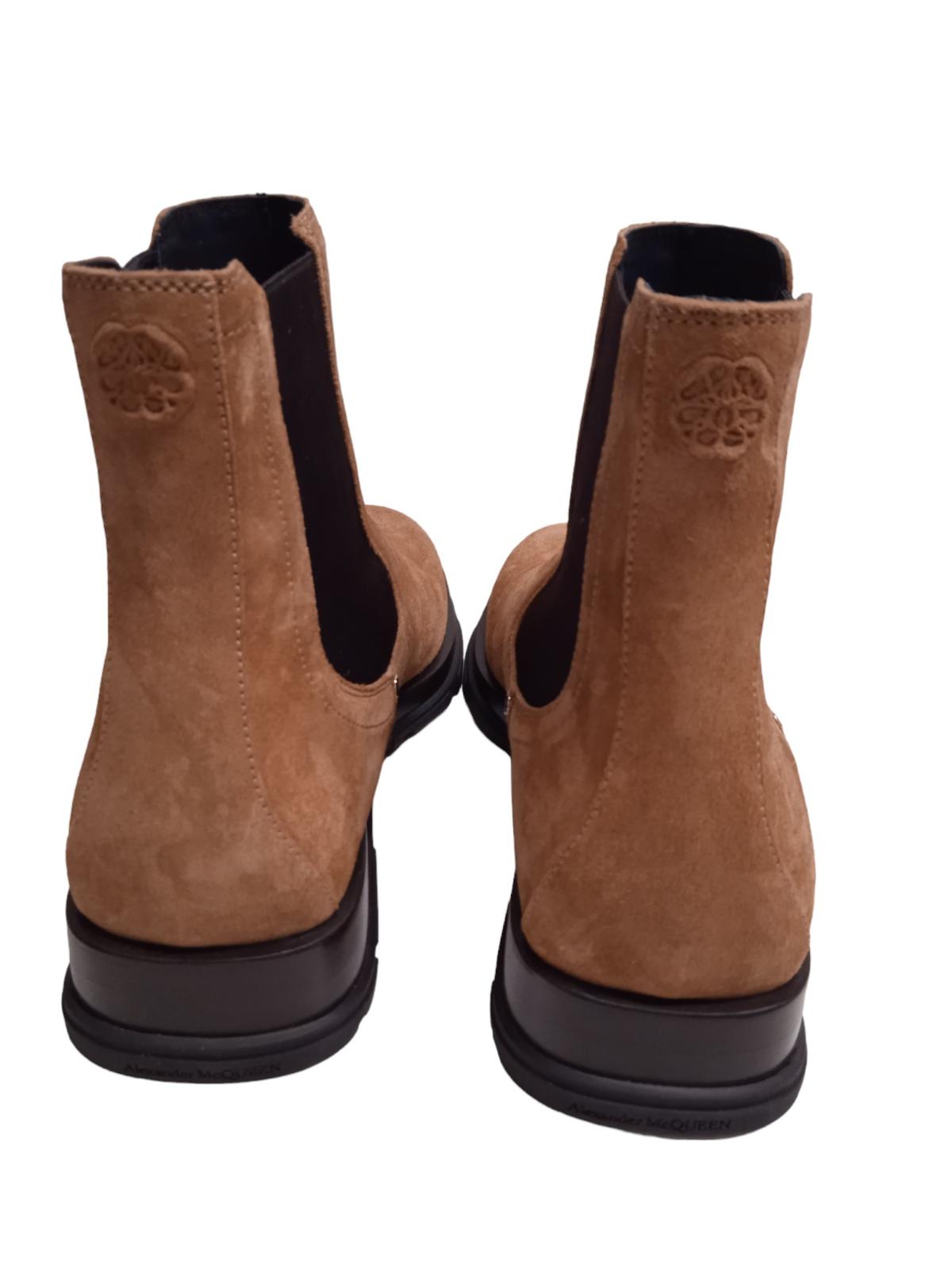 ALEXANDER MCQUEEN Tread Slim Chelsea Boots Suede Tan/Black EU42 UK8 NEW RRP790