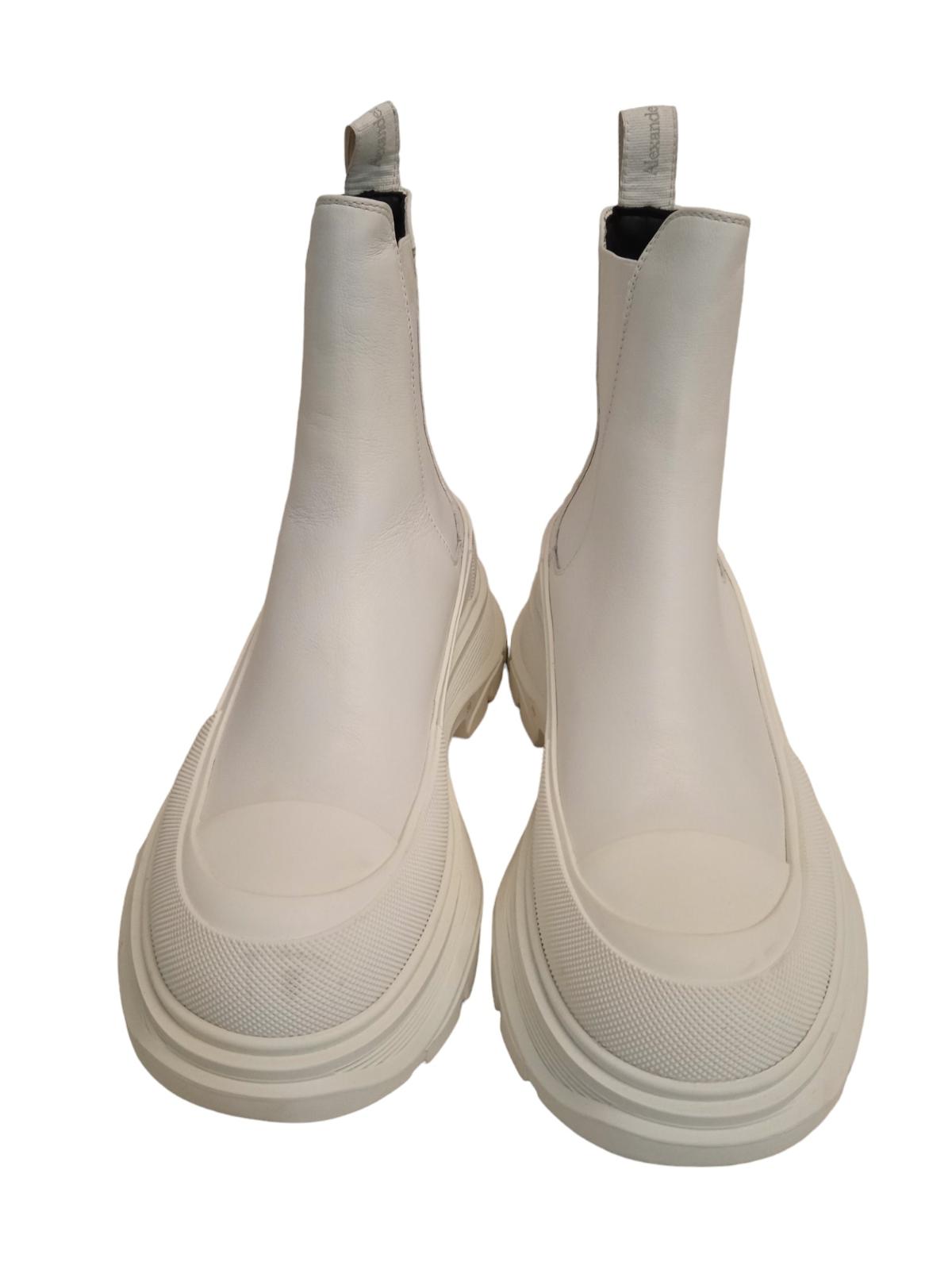 ALEXANDER MCQUEEN Tread Slick Chelsea Boots Leather White EU39 UK6 NEW RRP590