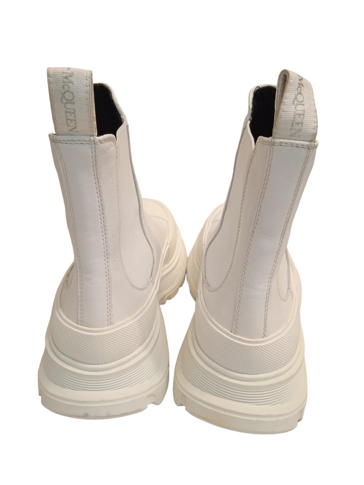 ALEXANDER MCQUEEN Tread Slick Chelsea Boots Leather White EU39 UK6 NEW RRP590