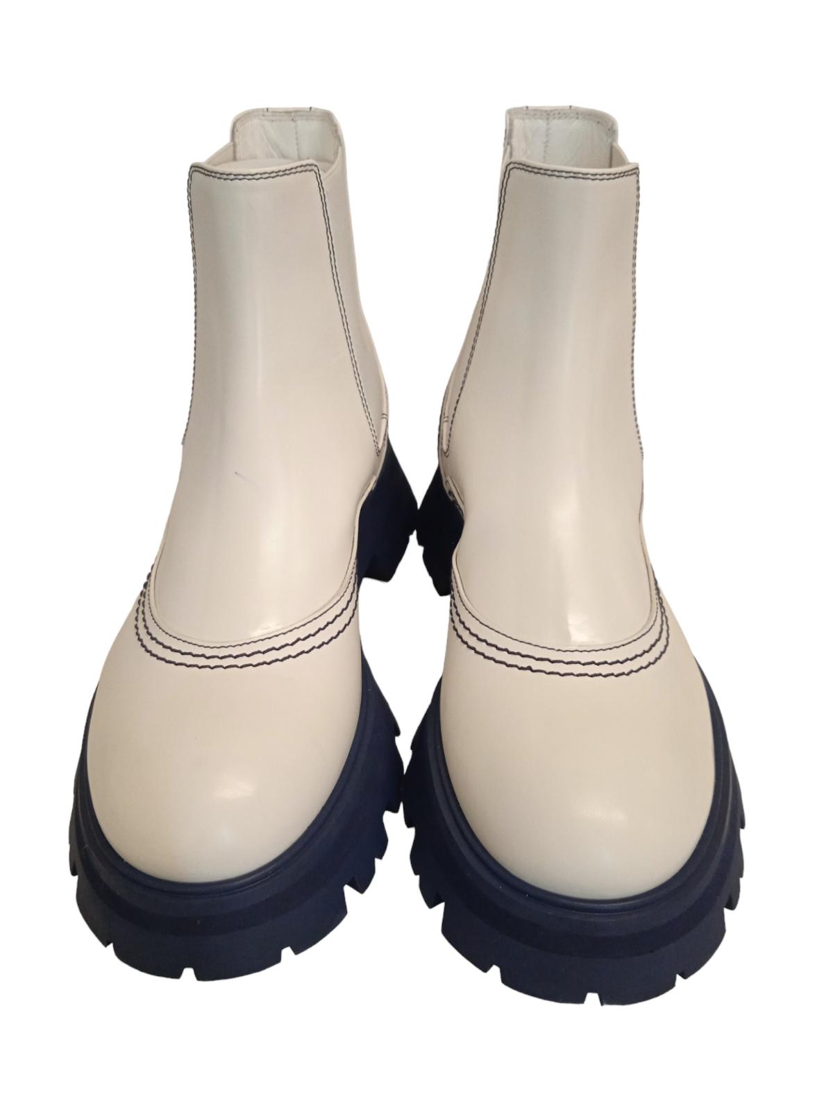 ALEXANDER MCQUEEN Wander Chelsea Boots Leather White Navy EU40 UK7 NEW RRP590