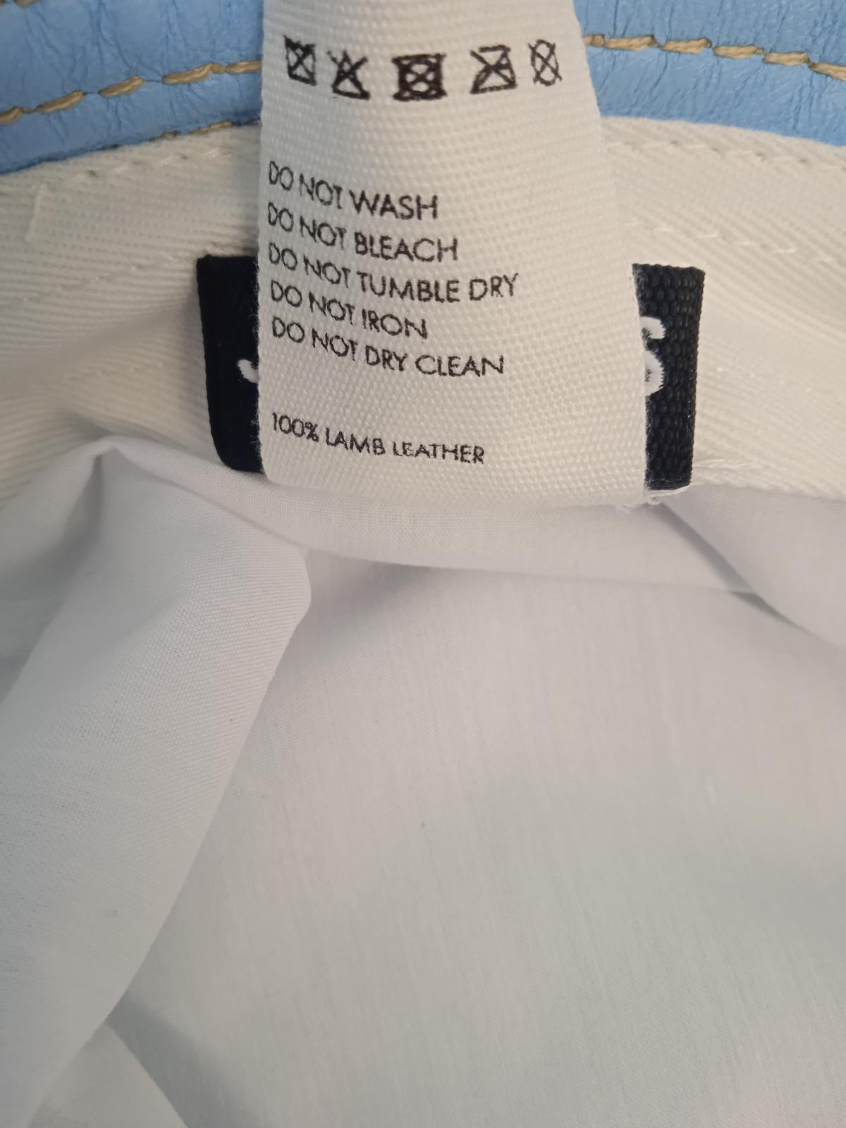 JACQUEMUS Le Bob Mentalo Bucket Hat Lamb Skin Ladies Blue 60/M NEW RRP165