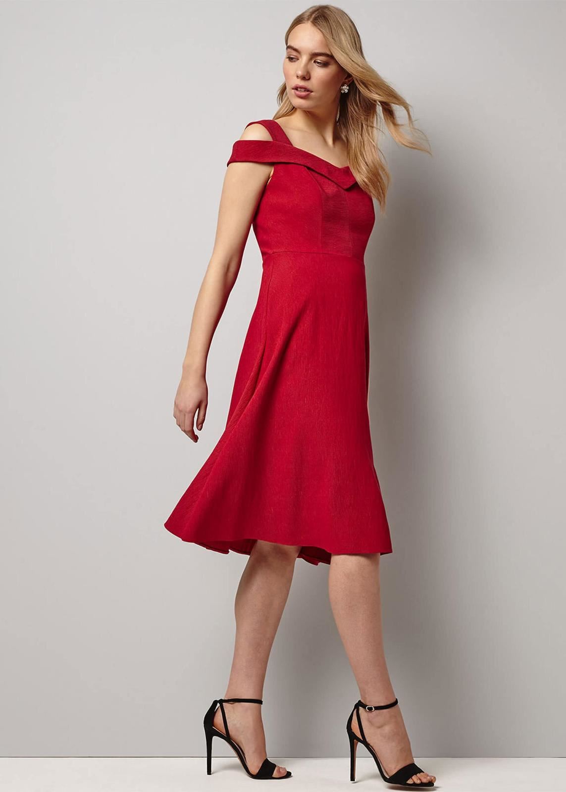 Phase Eight Gillenia Flared Bridesmaid Fit Flare Dress Scarlet Size UK Fashion Outlet by Stuff U Sell Phase Eight Gillenia Flared Bridesmaid Fit Flare Dress Scarlet Size UK Fashion Outlet by Stuff U Sell