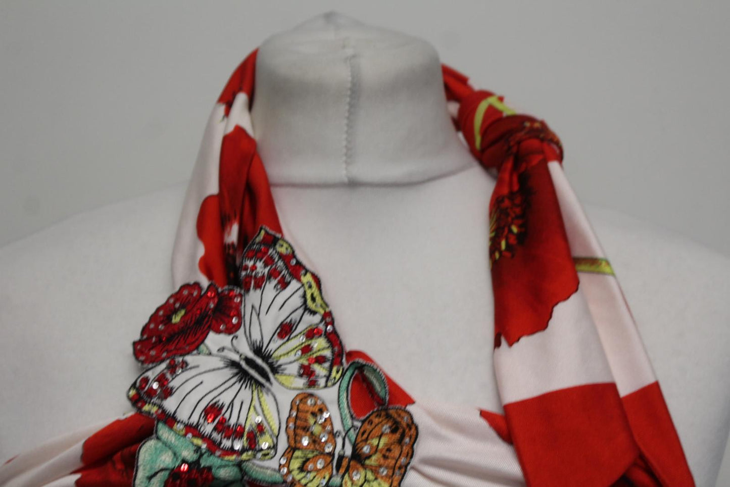VERSACE Ladies Red Silk Blend Ladybird Poppy Print Tie Neck Top IT44 UK12 NEW