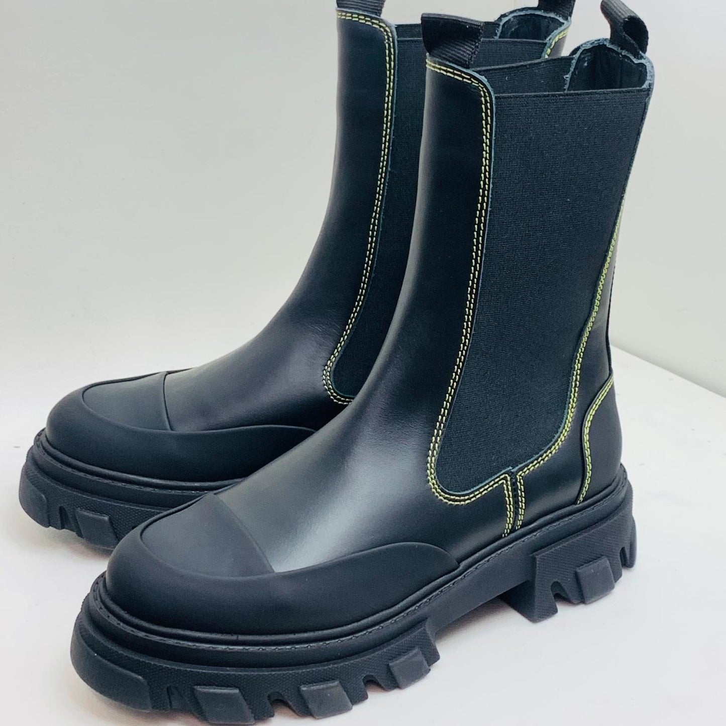 GANNI Chelsea Ladies Black Chunky Rubber Yellow Stitch Boot Shoe UK6 NEW RRP355