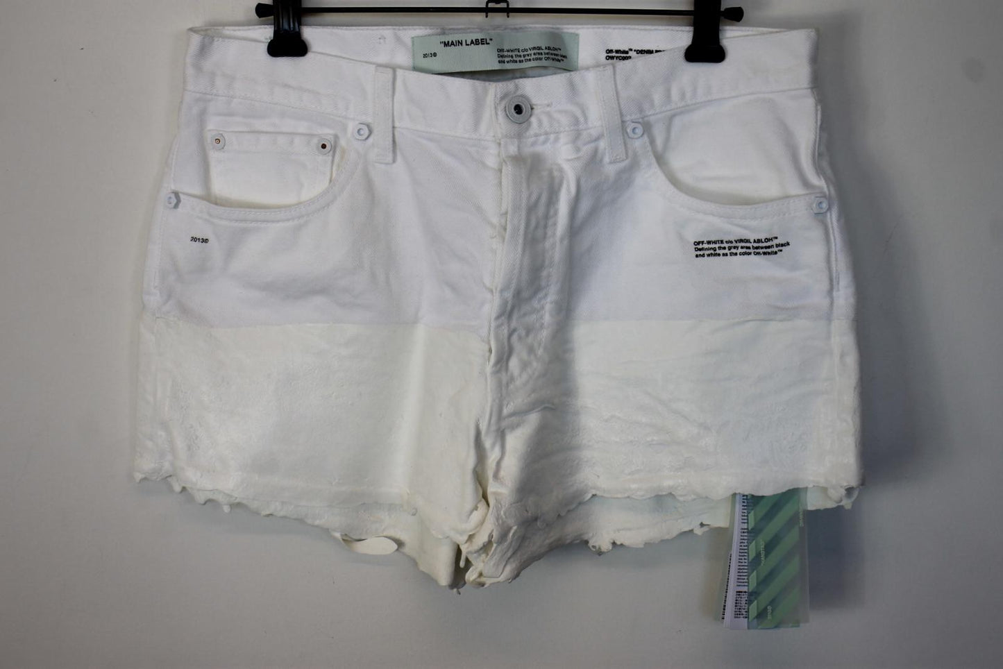OFF-WHITE Ladies White Cotton Denim Cut-Off Shorts Size 28 NEW