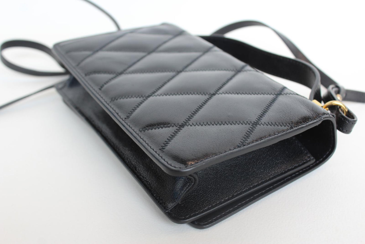 GIVENCHY Ladies GV3 Strap Wallet Black Quilted Leather Crossbody Bag OS NEW