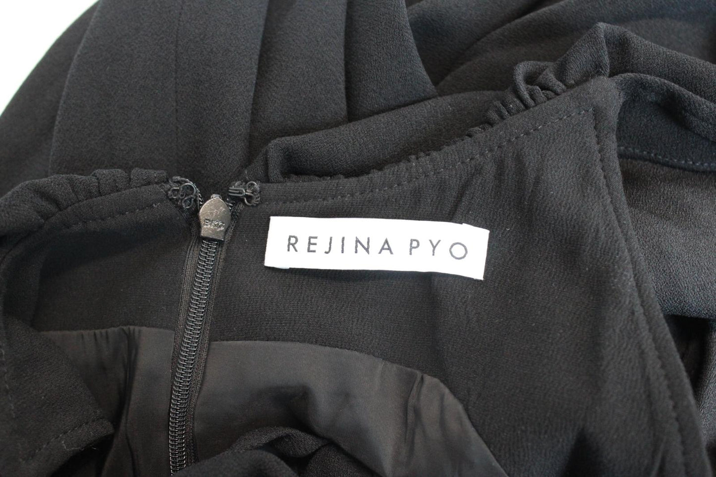 REJINA PYO Ladies Black Sleeveless Round Neck Rear Zip Midi Dress Size UK8 NEW