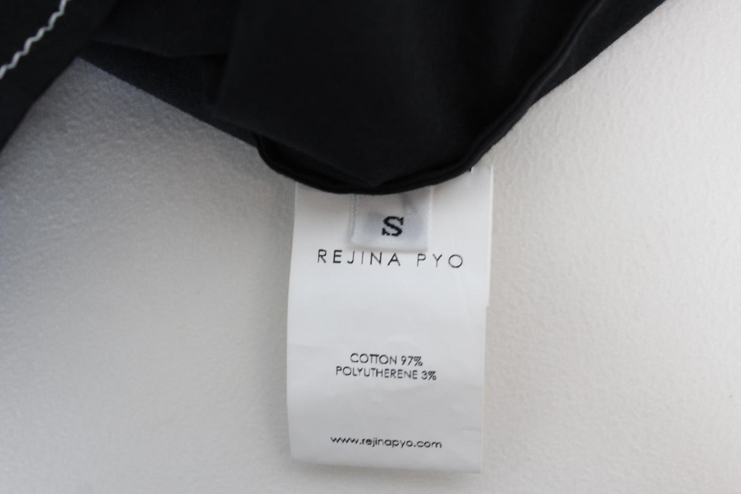 REJINA PYO Ladies Heidi Black White Off The Shoulder Tie Cotton Blend Top S NEW