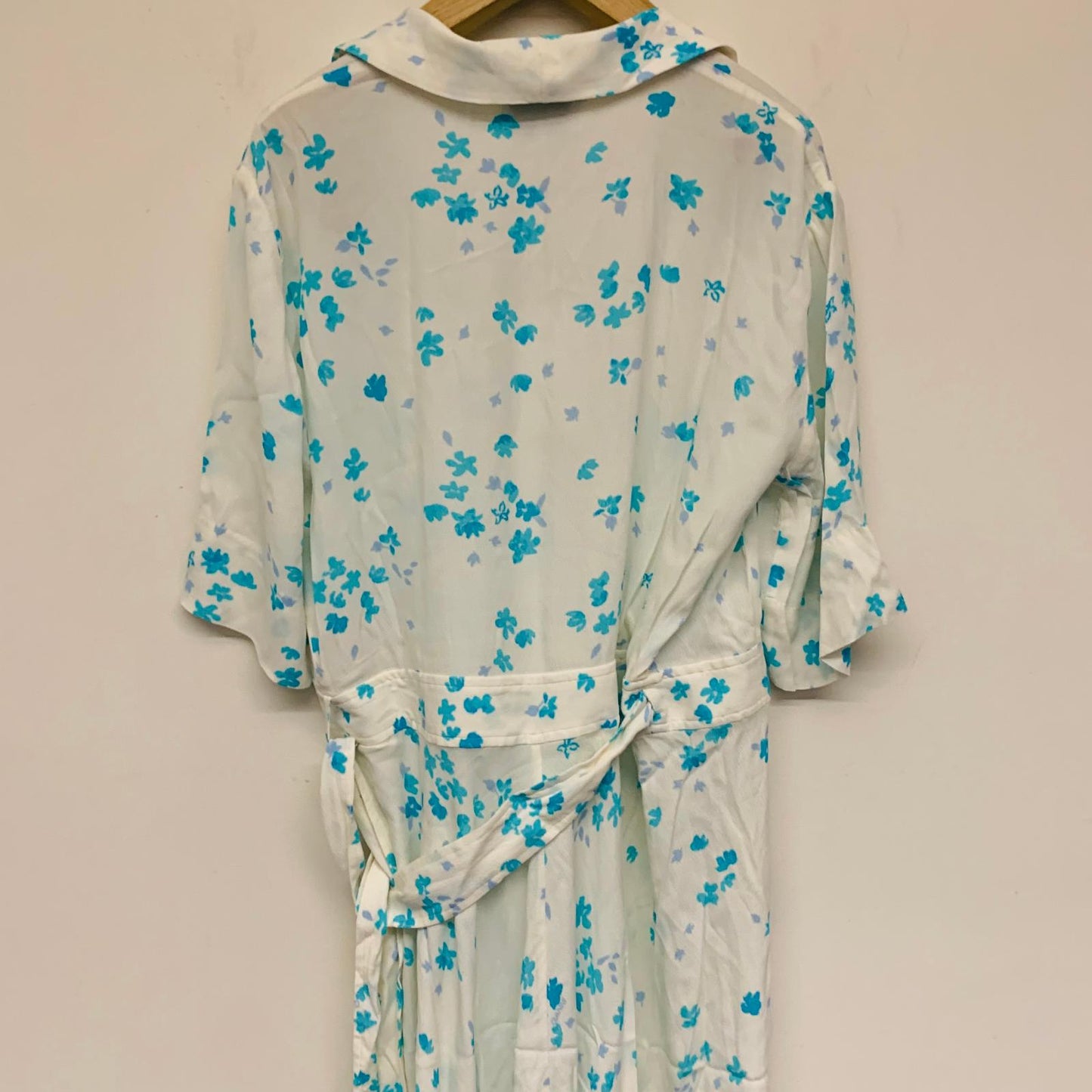 GANNI White Ladies Long Sleeve Floral V-Neck A-Line Dress Size UK 12 NEW
