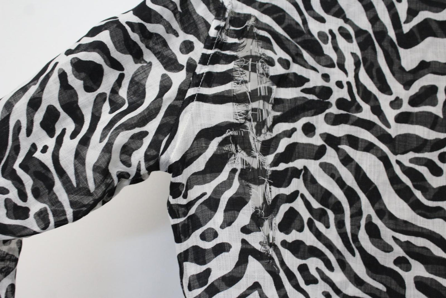 SAINT LAURENT Men's Black White Zebra Print Long Sleeve Wool Shirt 37 14.5 NEW