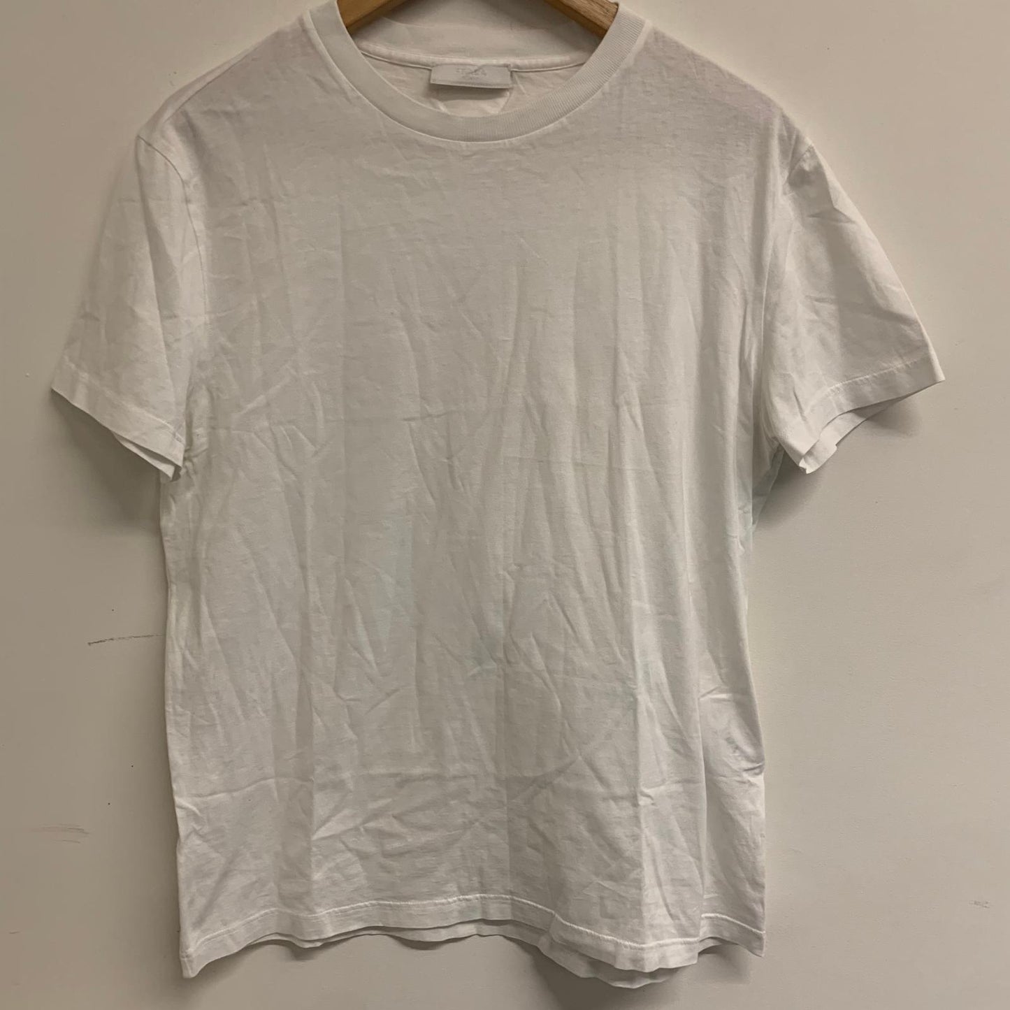 PRADA White Men's Short Sleeve Round Neck Triangle Badge T-Shirt Size UK M NEW