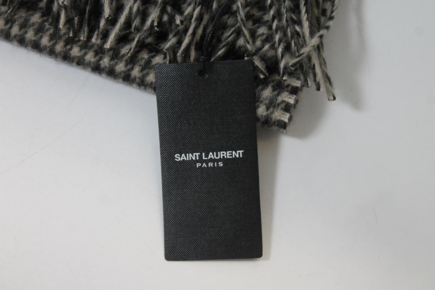 SAINT LAURENT Ladies Grey Dogtooth Autumnal Scarf O/S BNWT
