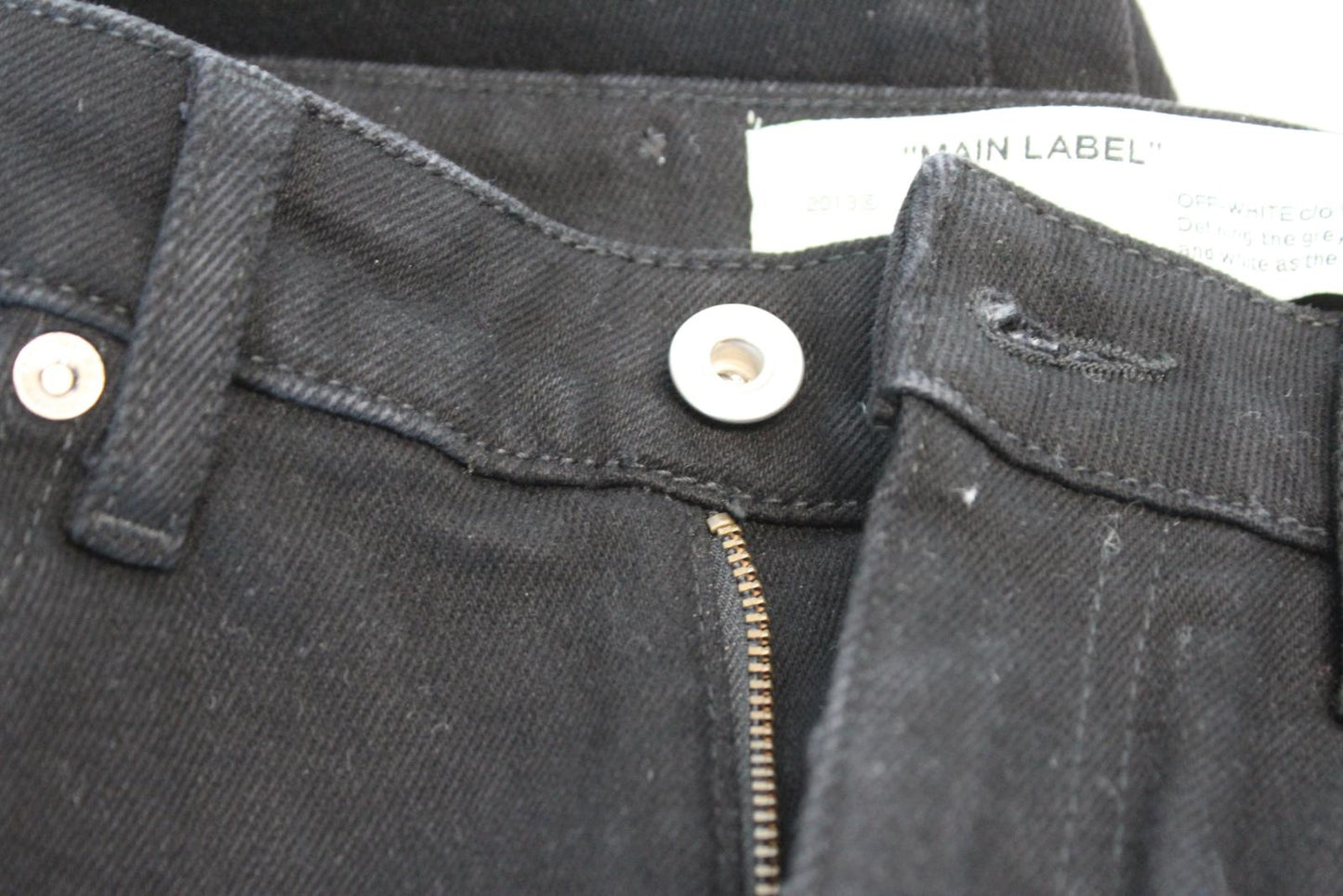 OFF-WHITE Ladies Vintage Black Skinny Zip Fly Denim Jeans 27 W27 L31 NEW