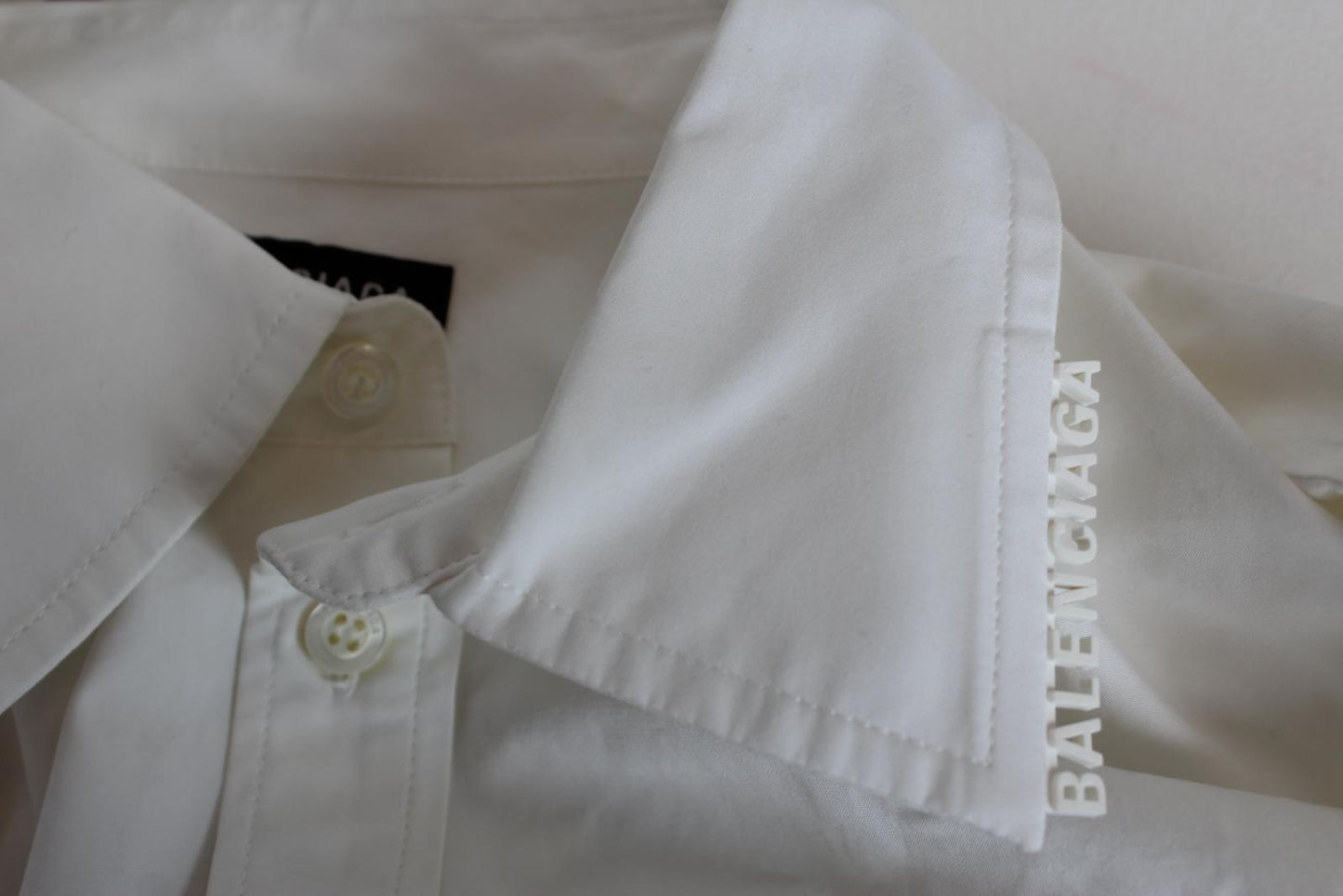 BALENCIAGA Men's White Cotton Rubber Logo Collar Classic Shirt Size 39 NEW
