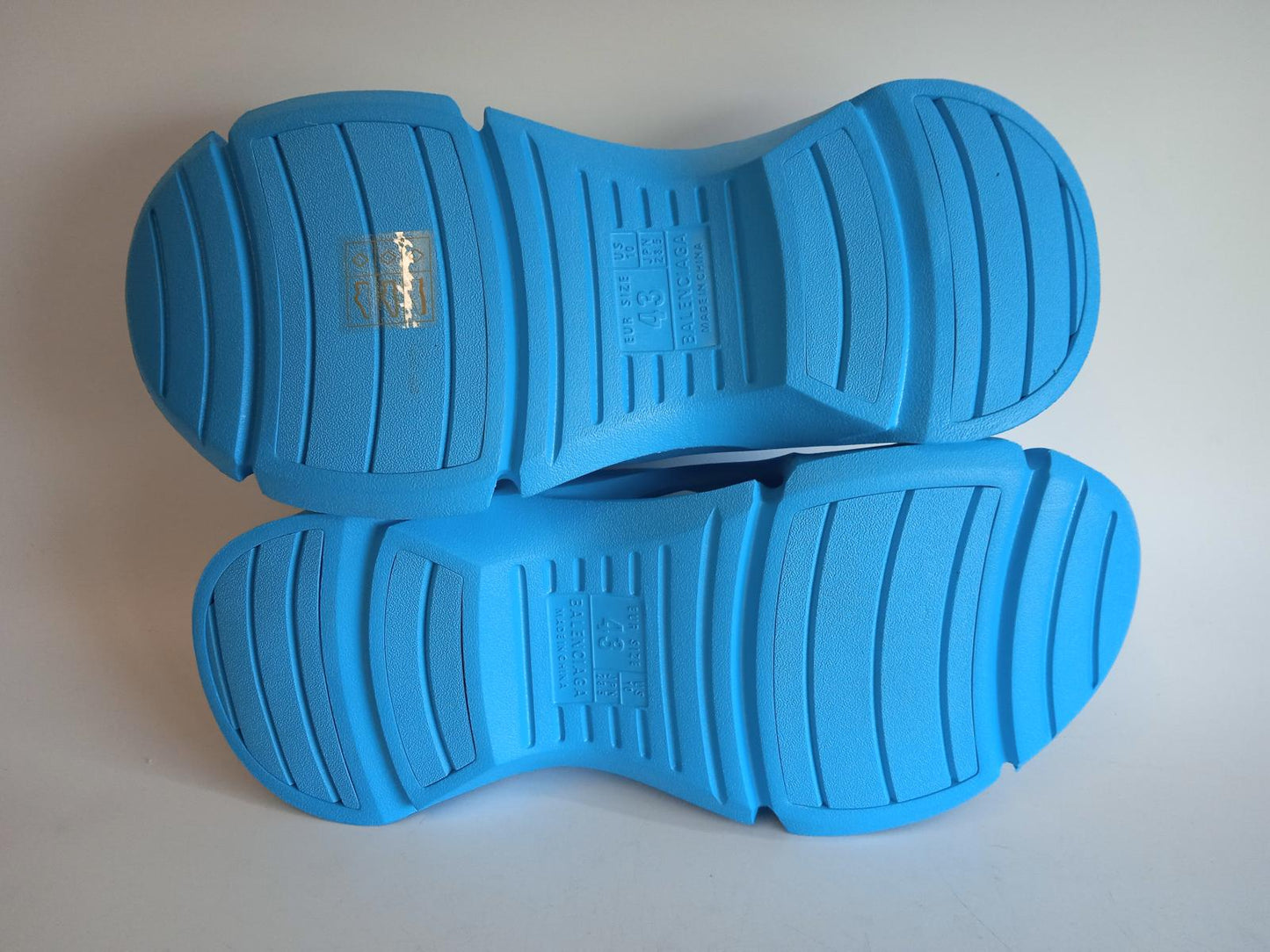 BALENCIAGA Men's Blue Ciclades Mold Open Toe Slider Sandals FR43 UK9 NEW