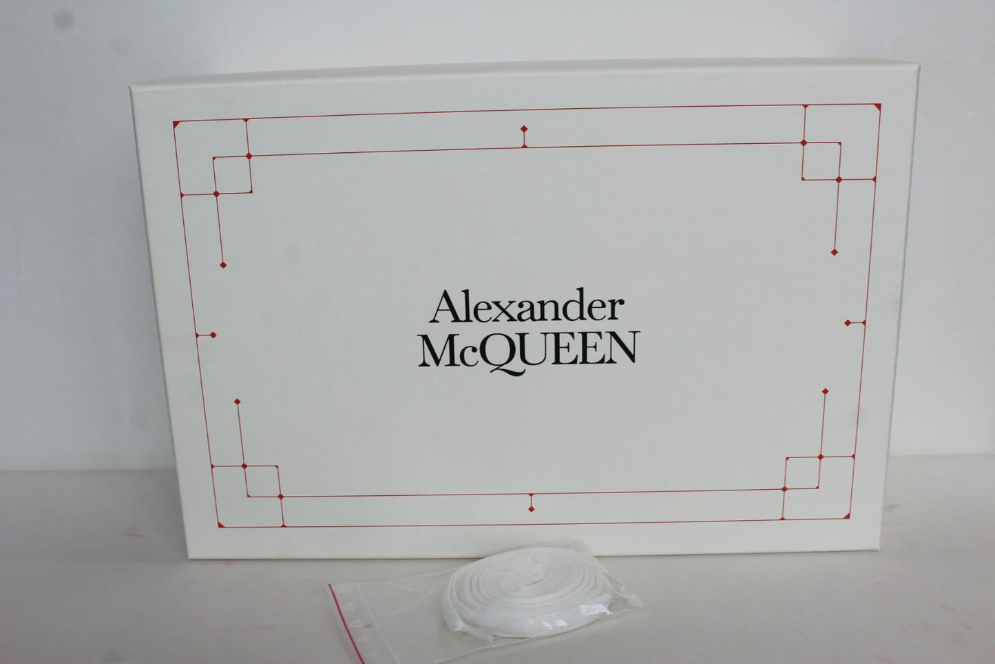 ALEXANDER MCQUEEN Men's White/Lead Crocodile Oversized Leather Trainers UK8 NEW