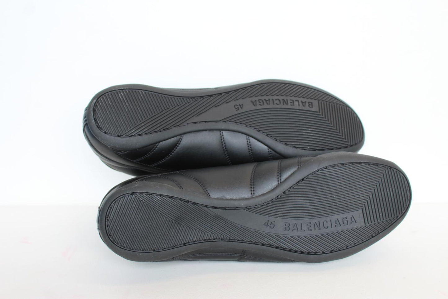 BALENCIAGA Men's Black Quilted White Logo Low Top Trainers EU45 UK11 NEW
