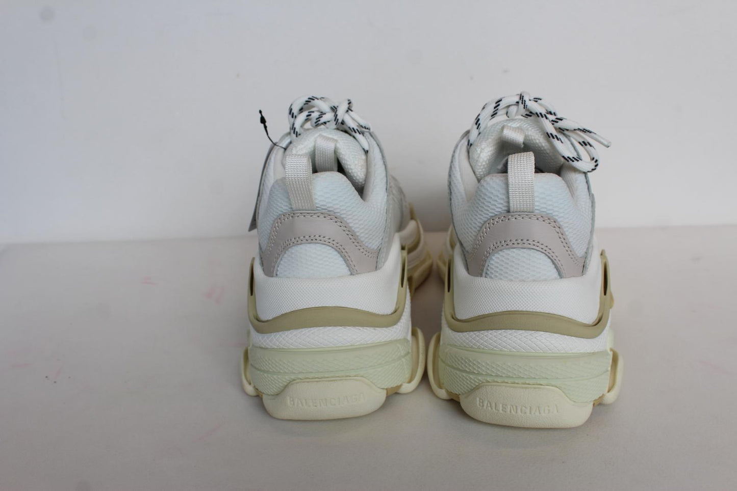 BALENCIAGA Ladies Triple S White Honey Comb Net/Faux Leather Trainers UK3 NEW