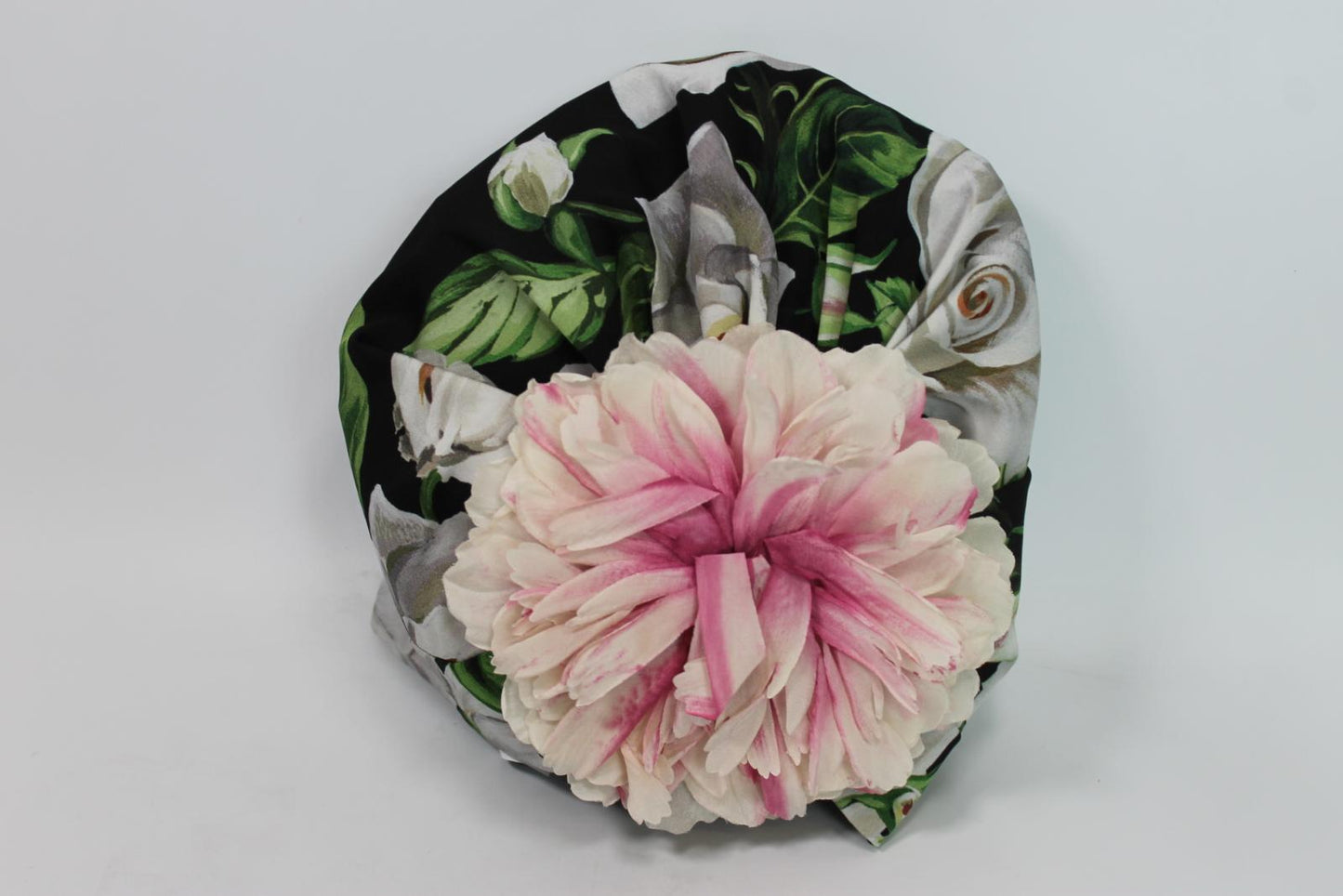 DOLCE & GABBANA Ladies Multicoploured Silk Rose Print Cap Hat Size S BNWT