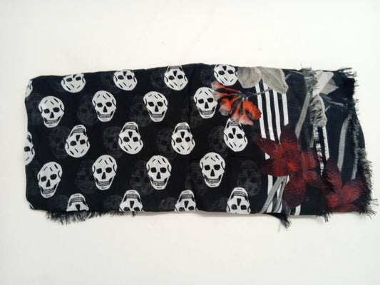 ALEXADNER MCQUEEN Ladies Black Biker Night Flower Scared Size 120x140cm NEW