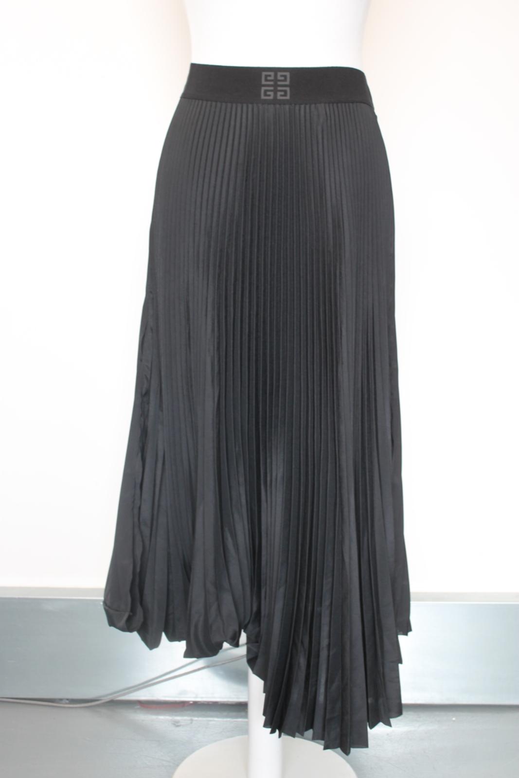 GIVENCHY Ladies Black Pleated Long Hi-Low Skirt EU34 UK6 BNWT