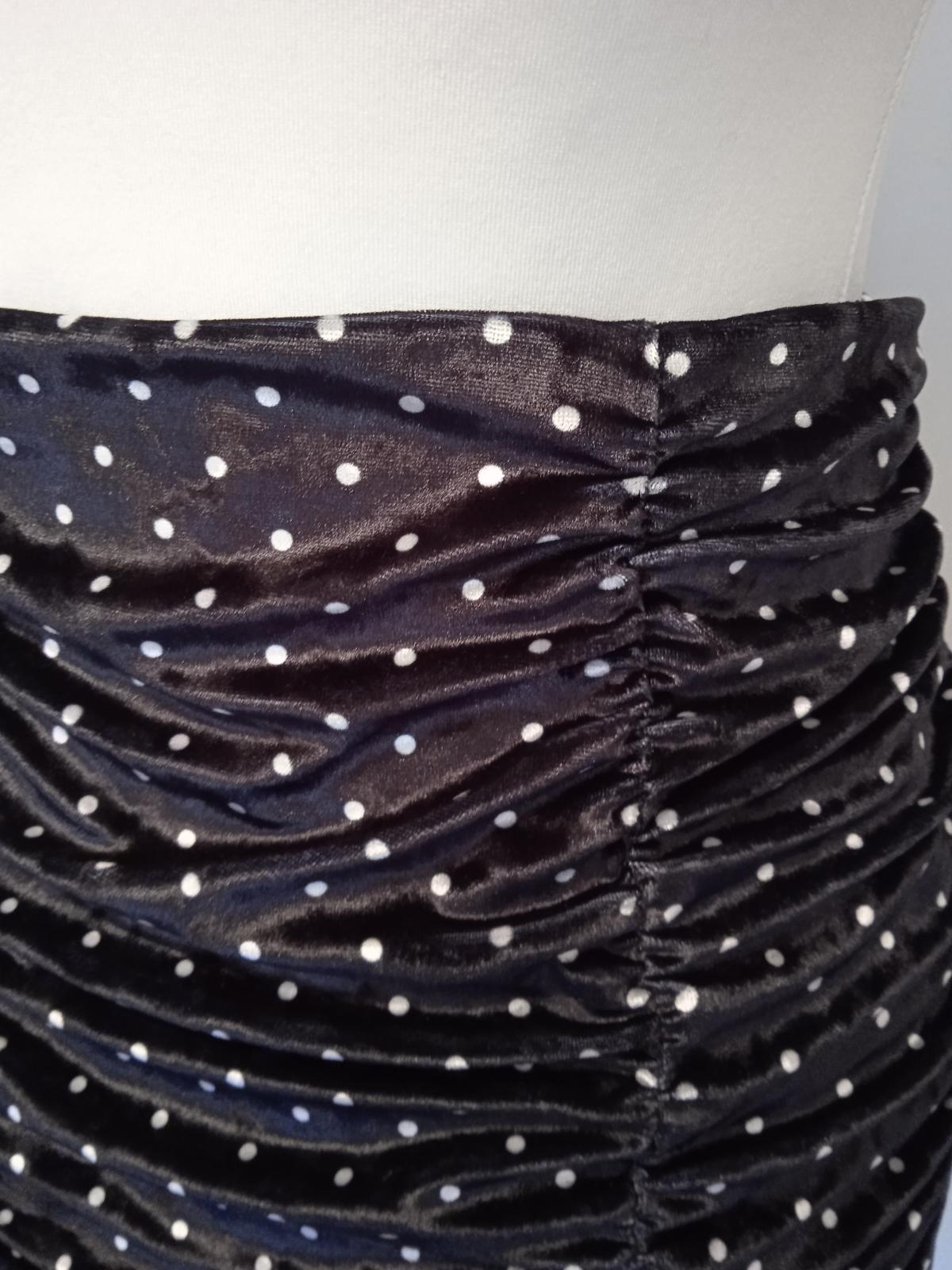 GANNI Ladies Black & White Polka Dot Ruched Velvet Pencil Skirt EU36 UK8 NEW
