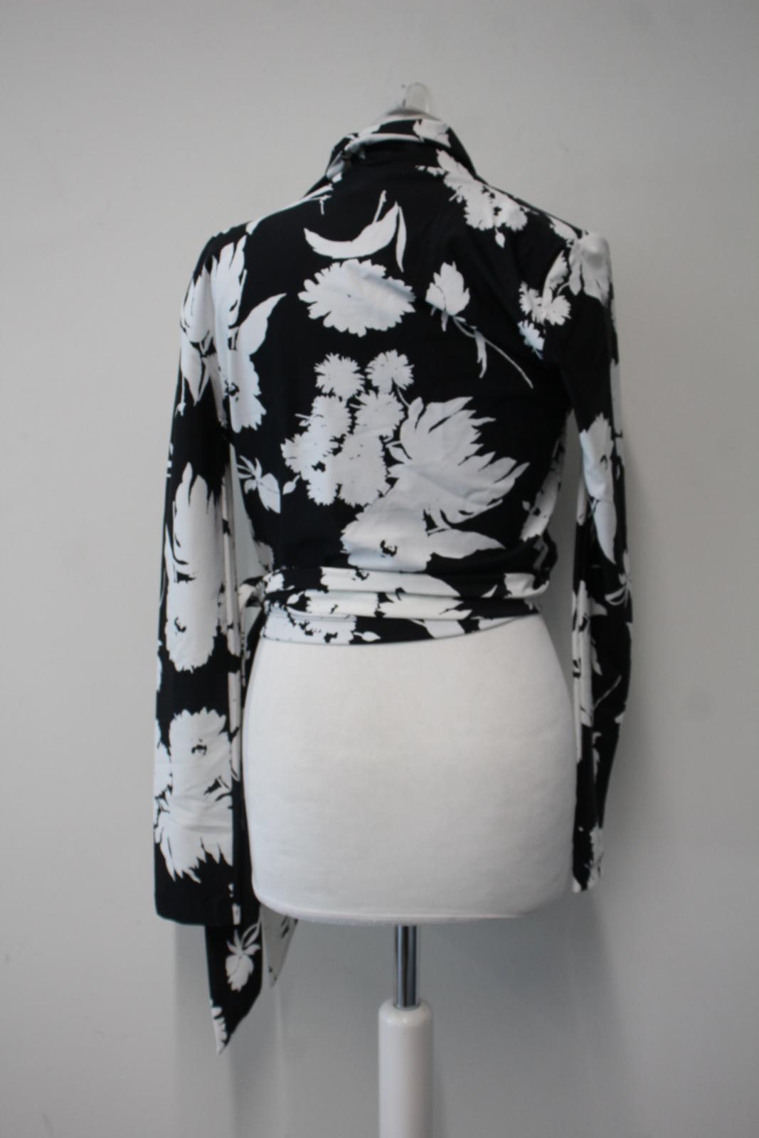GANNI Ladies Black & White Floral Print Alameda Wrap Top Size 36 UK8 NEW