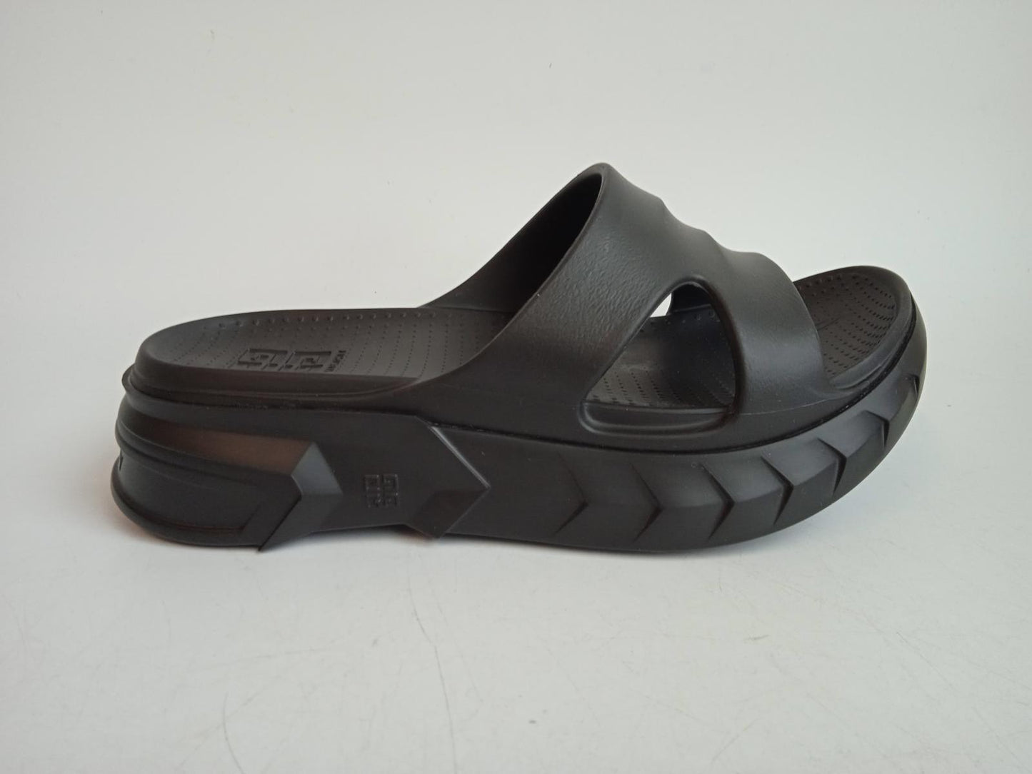 GIVENCHY Ladies Black Open-Toe Slip-On Marshmallow Sandals Size IT35 UK2 NEW