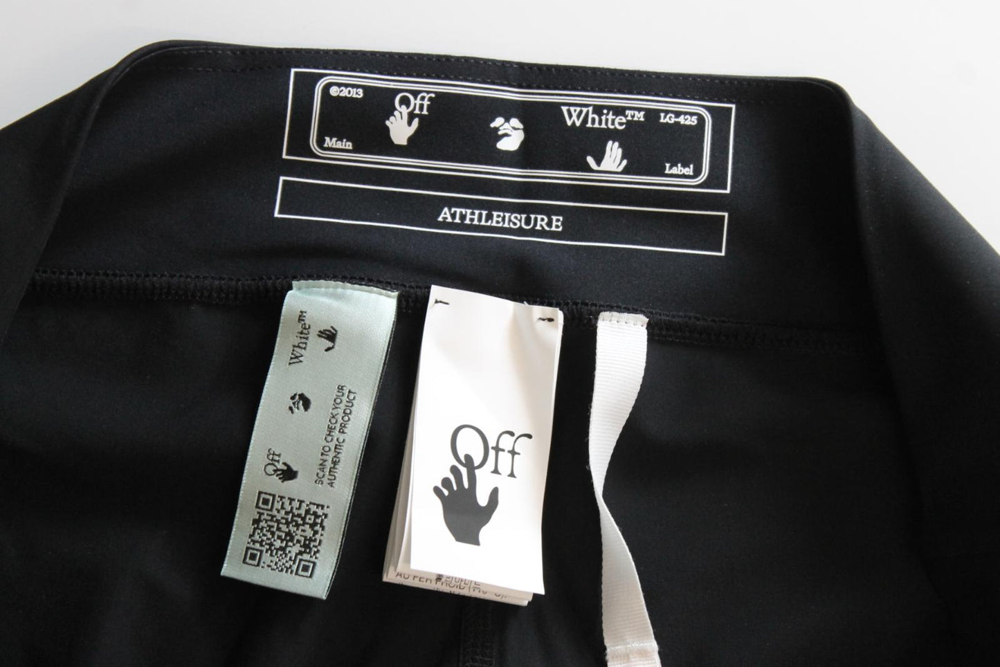 OFF-WHITE Men's Black Athleisure Cycling Shorts Size M BNWT